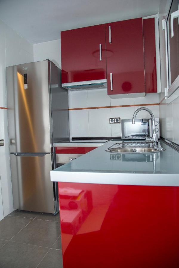 Apartamento Reus 2 - Parking Gratuito Kültér fotó