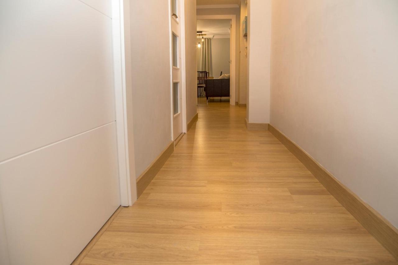 Apartamento Reus 2 - Parking Gratuito Kültér fotó